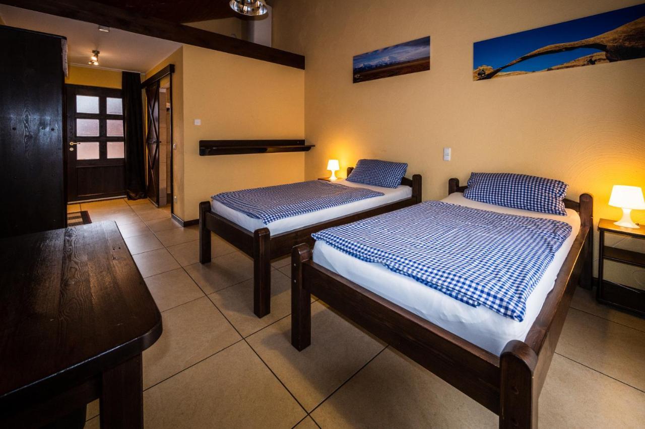 Roadcamp - American Motel & Sportsbar Marl Dış mekan fotoğraf